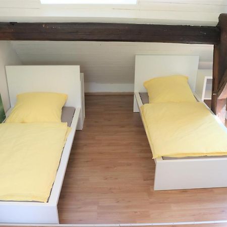 Ferienwohnung, Charmantes Bauernhaus, Ferienhaus 자를루이 외부 사진